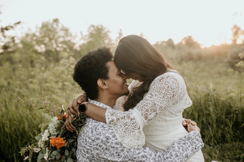 5 of Our Favorite Outdoor Elopement Spots in Saint Paul